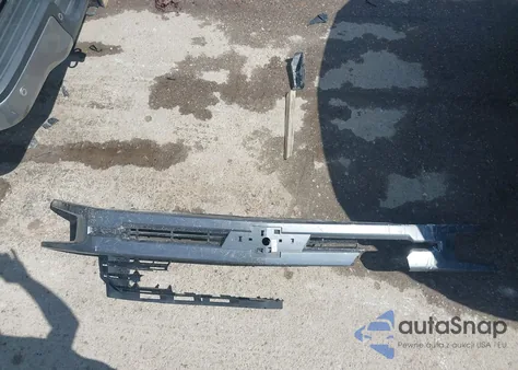 2021 Chevrolet Silverado 1500 4Wd Short Bed Rst from USA, damaged, VIN 1GCUYEEDXMZ127679